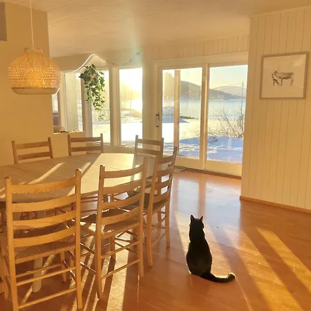 Дом отдыха Aurora House Tromsdalen